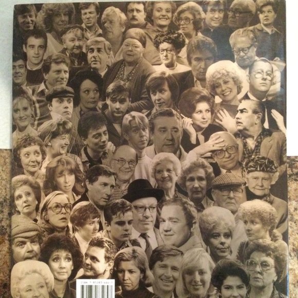 The coronation street story celebrating 35 years of the street by Daran little - Picture 7 of 11